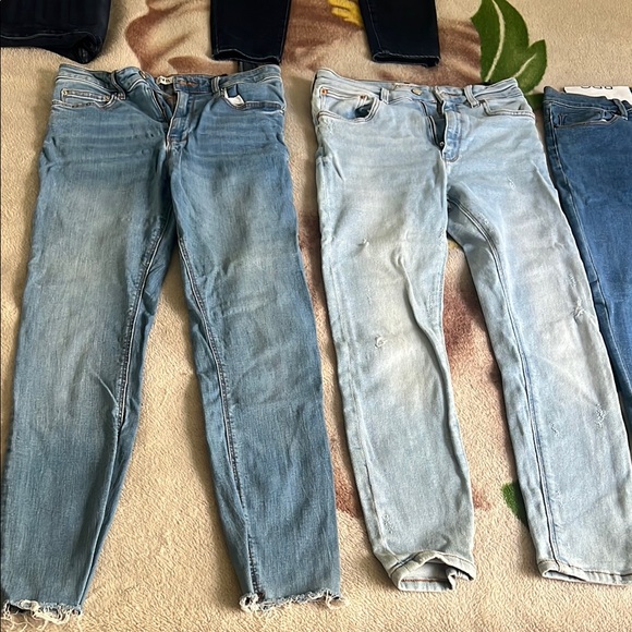Assorted Blue Jeans Collection - Picture 2 of 4